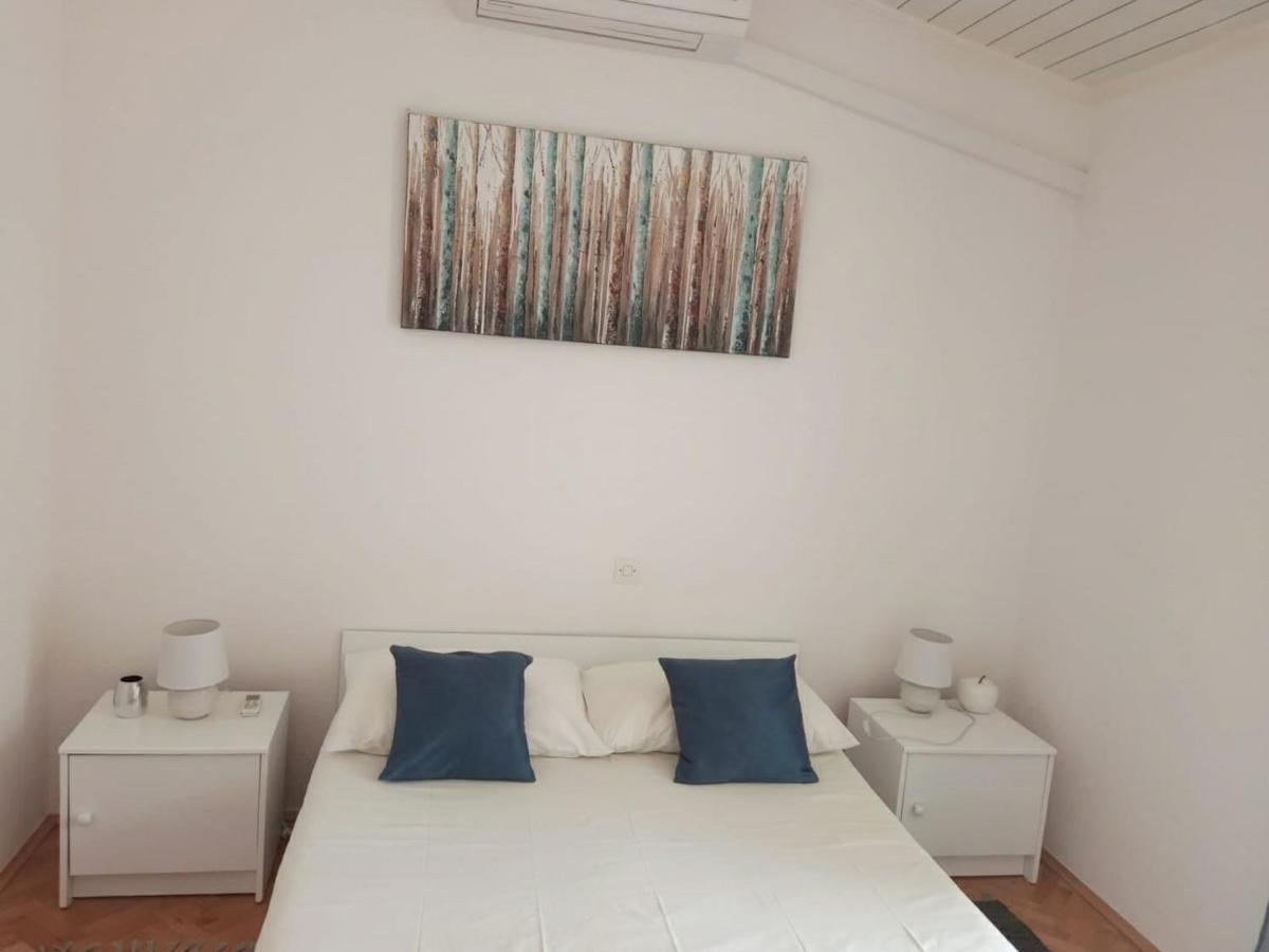 Apartman Biokovo Baška Voda Buitenkant foto